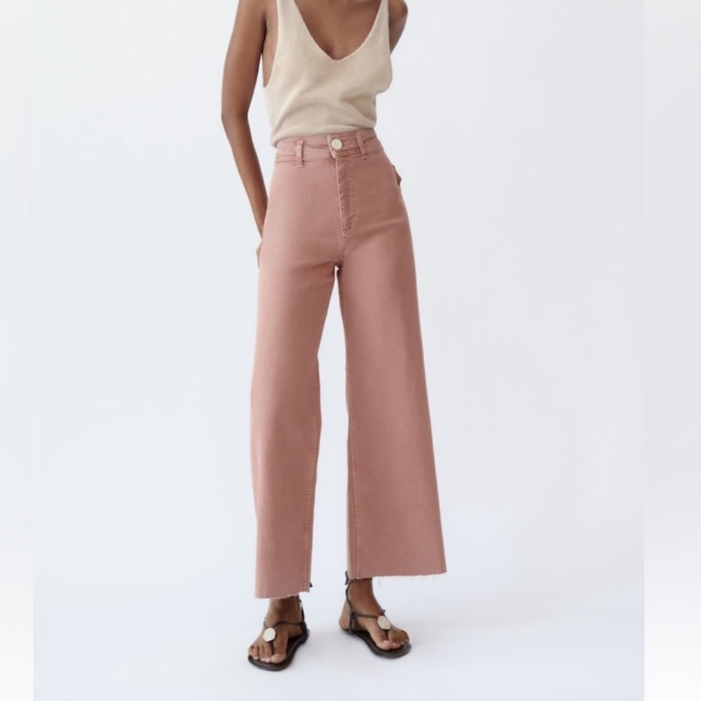 Zara jeans. Size US 2.